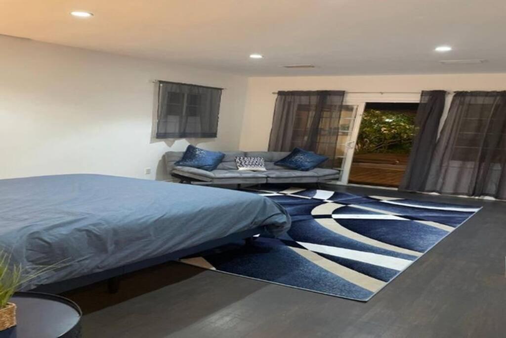 Holiday home 5 Bedroom House In Beverly Hills