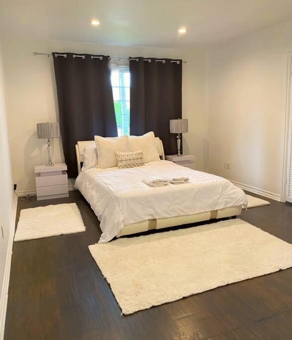 5 Bedroom House In Beverly Hills