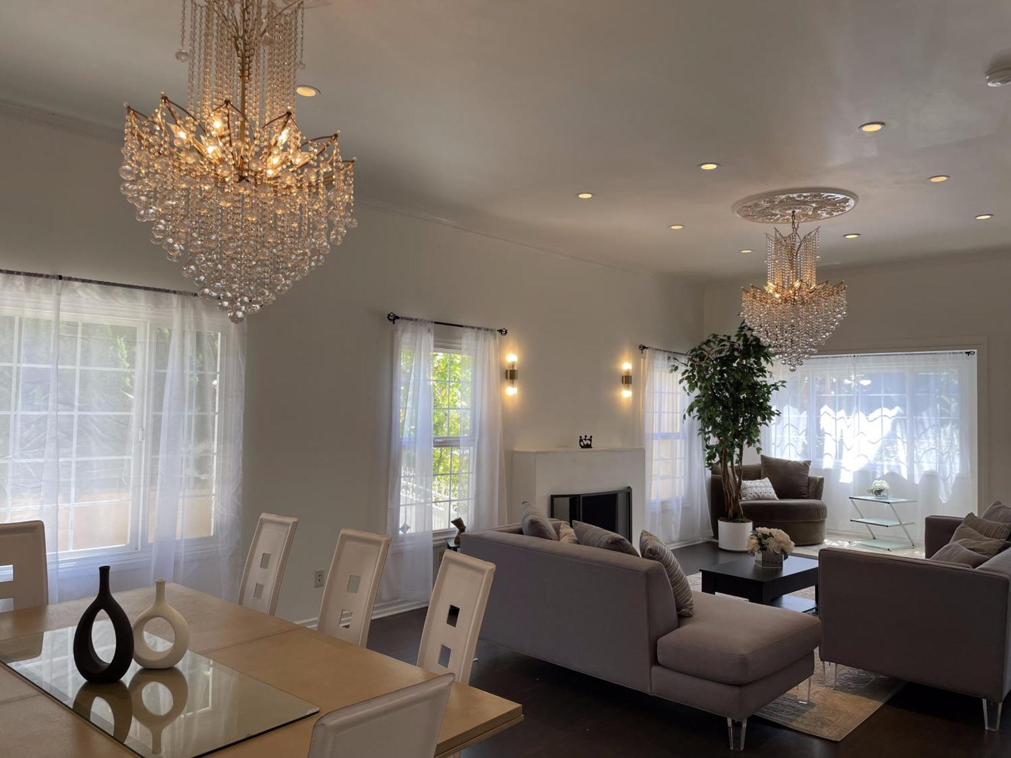 5 Bedroom House In Beverly Hills Holiday home Los Angeles